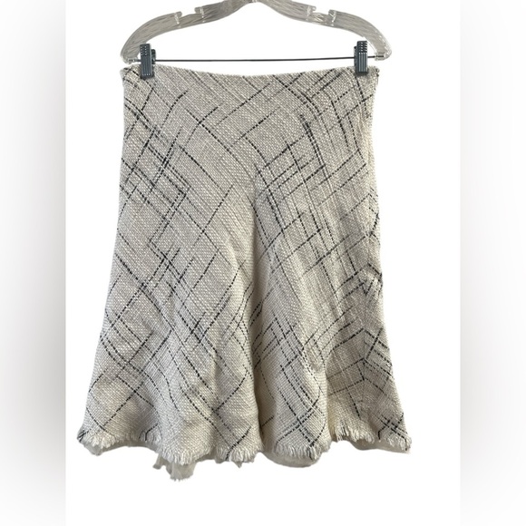 Vintage Zara tweed high waisted mini white and black skirt - Picture 1 of 3